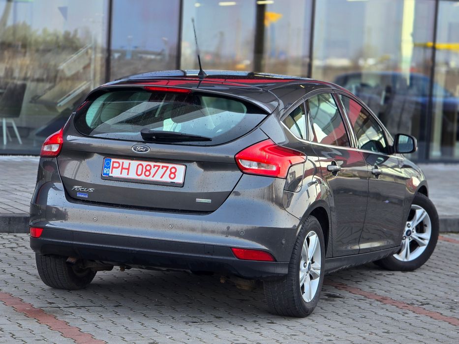 FORD Focus 2014 — imagine 3