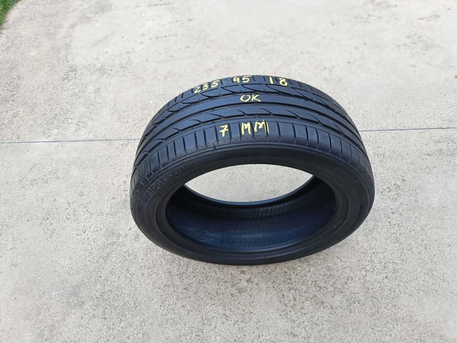 O anvelopa vara 235 45 18 bridgestone potenza S001 profil de 7 mm
