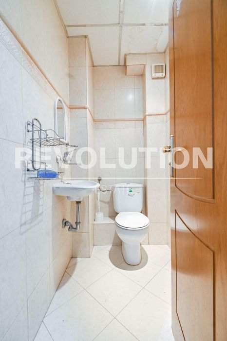 Дава се под наем Тристаен апартамент в София, Банишора - 120 кв.м за 896.58 € - Снимка #12