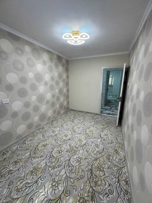 Продаётся 3х комн квартира на 2 этаже Ор-р Центральная аптека