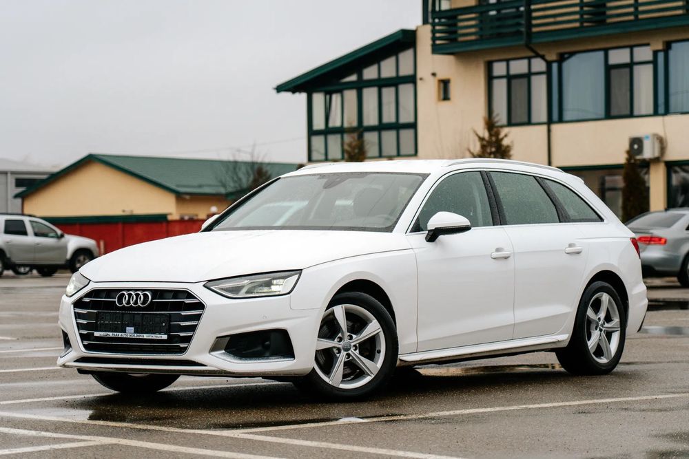 Audi A4 Automat/ Lane Assist/ 190 CP  / Finantare
