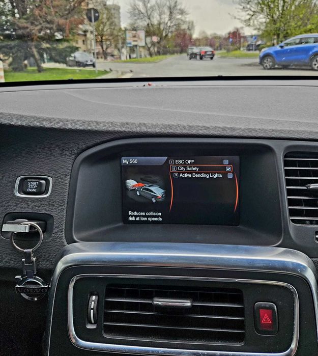 Volvo S60 1.6 Diesel 2013, înmatriculat RO, stare foarte bună, istoric service