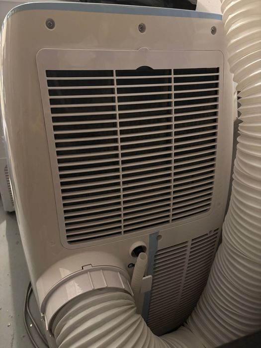 Vând aparat portabil aer condiționat Vortex 12000 BTU