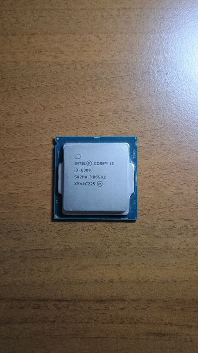 Части за компютър заедно или отделно от 10 евро.