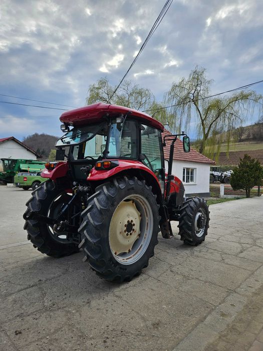 De vanzare tractor Case IH Farmall 105A