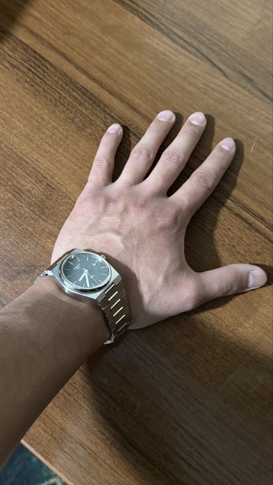 Продаю срочно оригинальные часы TISSOT PRX