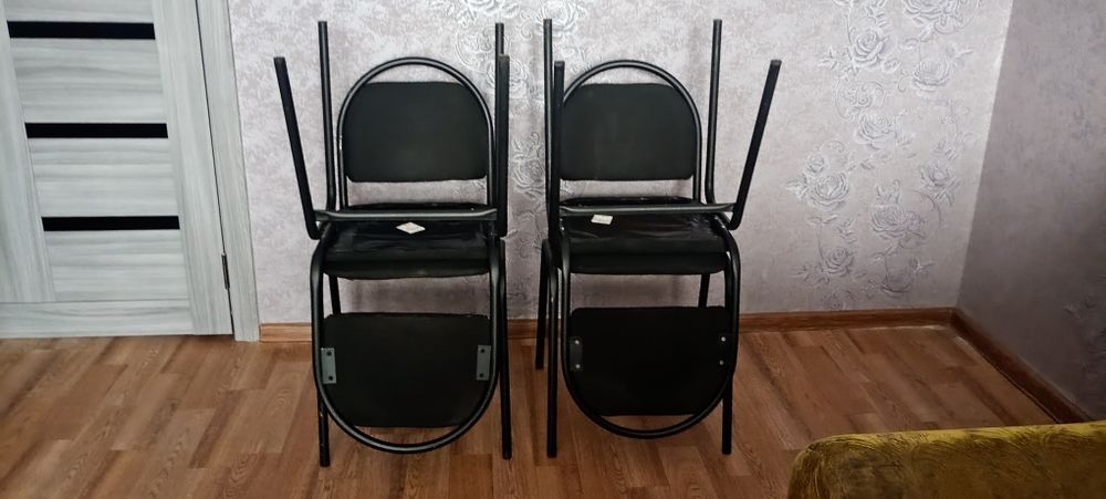 Продаются стулья
