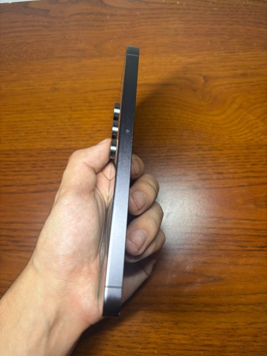 Срочно Продам SAMSUNG S24FE обмен на айфон