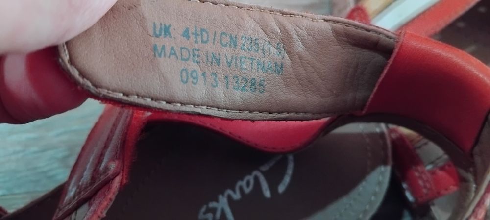 Намалена цена! Дамски сандали Clarks