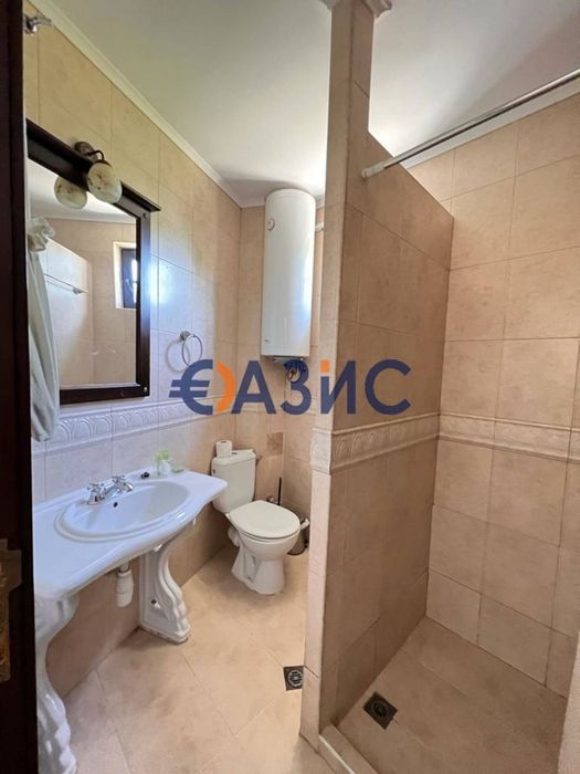 Продава се Двустаен апартамент в Обзор - 58 кв.м за 906 €/кв.м - Снимка #4