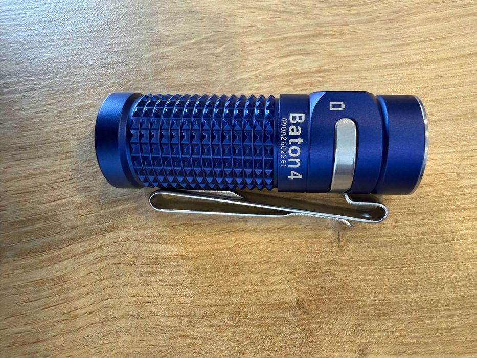 Lanternă Olight Baton 4 Premium – NOUĂ