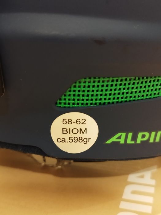 Каска за ски и сноуборд ALPINA