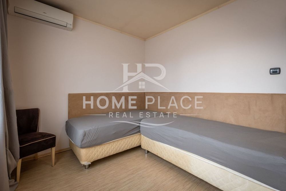 ТРИСТАЕН апартамент под наем - Център