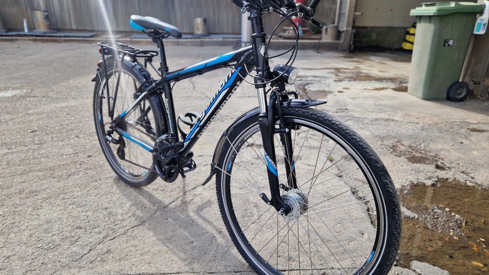 Bergamont Tronic Sport 28"- Shimano Dynamo - Echipată complet .