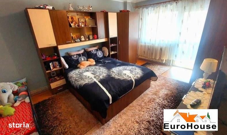 Apartament cu 4 camere de vanzare in Alba Iulia zona Cetate