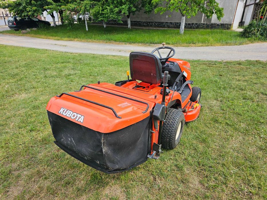 ДИЗЕЛОВА KUBOTA Тракторна Косачка. GR 1600.ДвуЦилиндрова. ПЕРФЕКТНА