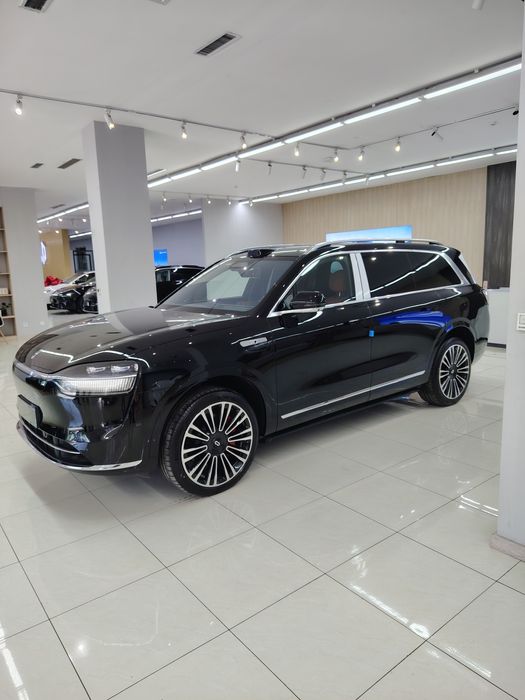 AITO M9 HYBRID 2025FP 235km