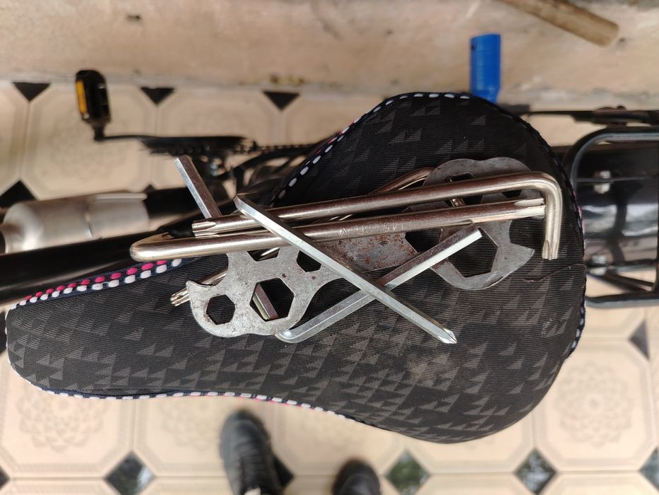 Velik sotiladi narxi 1300ming keliwamiz