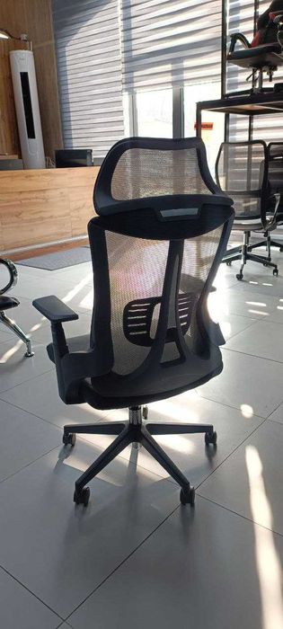 Кресло для офиса и дома - KRISTOPS