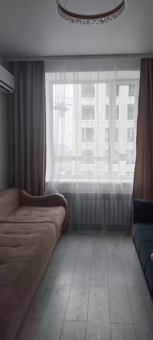 Продам диван в гостиную