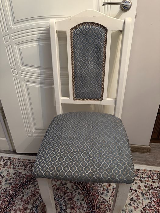 Срочно! Кухонные стулья б/у 6 шт