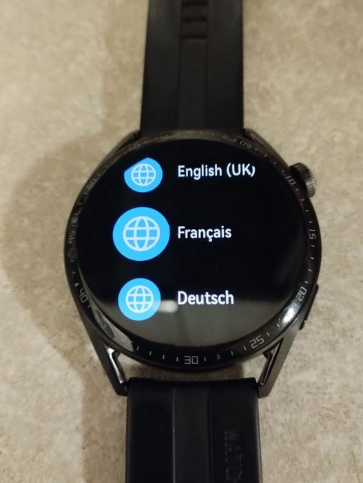 Часовник Huawei GT