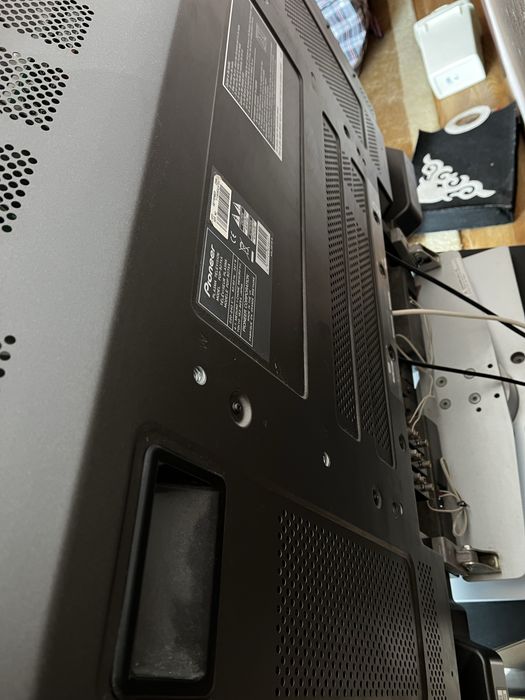 Продам телевизор с тумбой