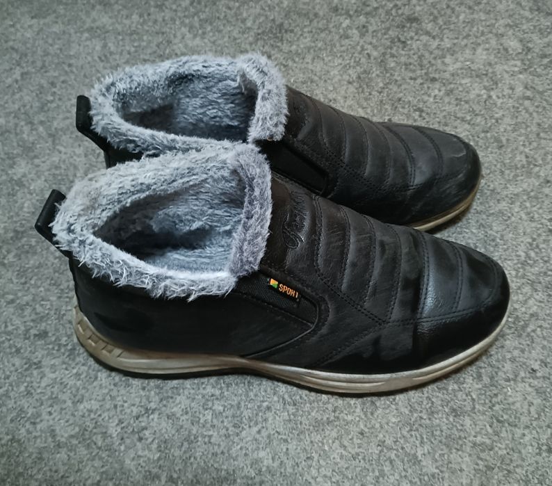 Продам весенне-летние туфли и зимние ботинки