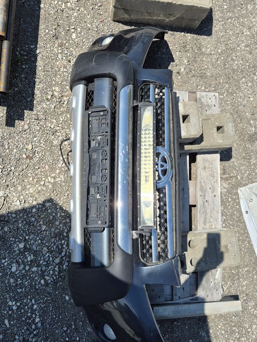 Предна броня Toyota Rav 4, 2007
