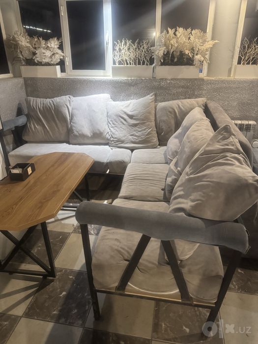Divan ugalok temir sotiladi