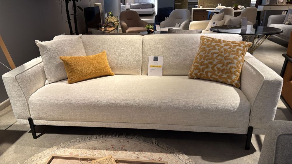 Продам диван отличного качества