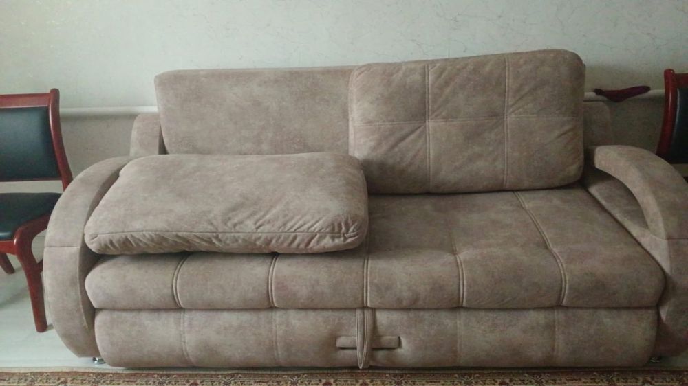 Продам диван в хорошем состоянии