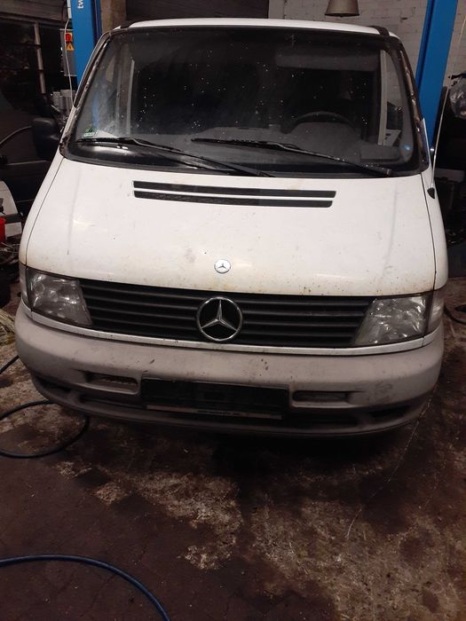 Крышка багажник Двери Стекла боковые форточки  Мерседес Вито 639 638.