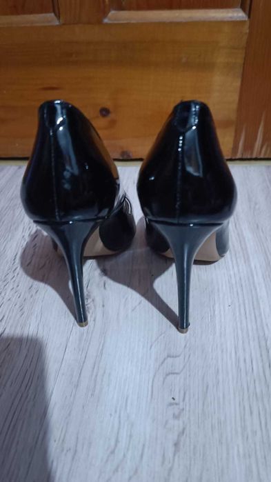 Pantofi stiletto Fersengold Berlin mărime 37