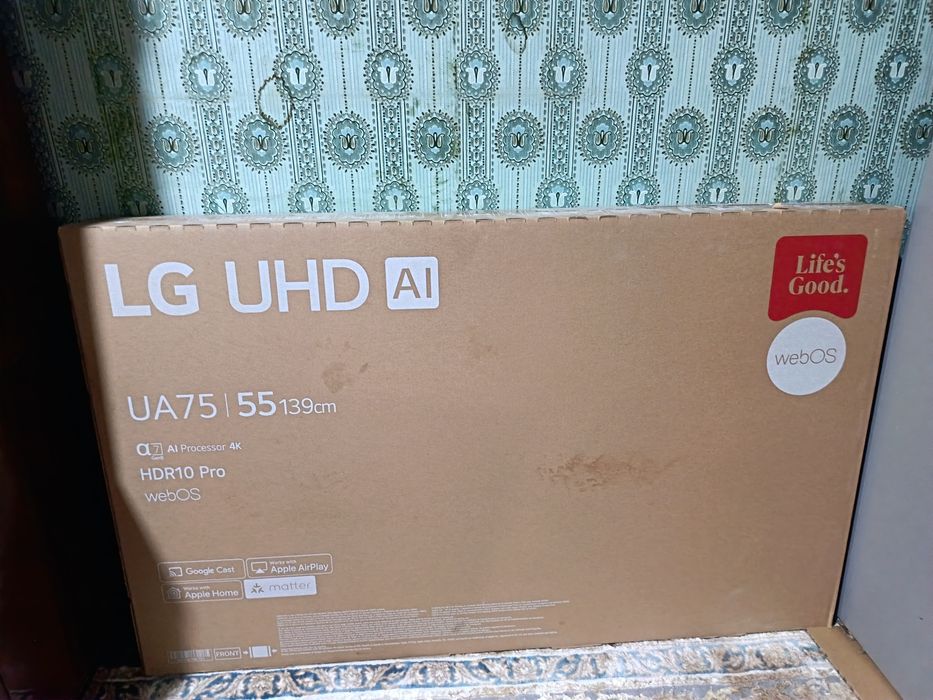 LG televizor 55''