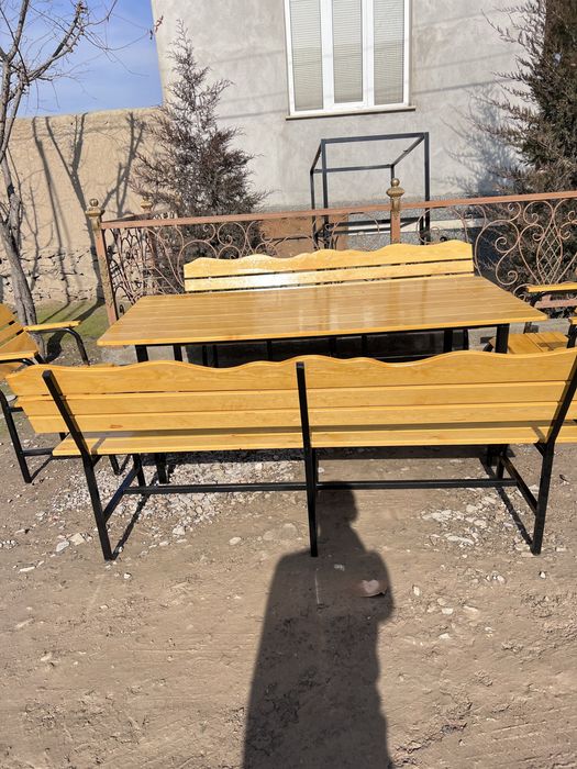 Xar xil turdagi stol ustullar