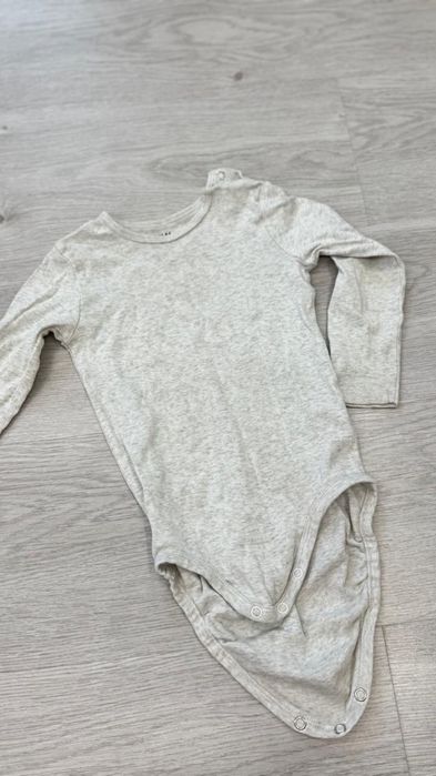 Продам детские вещи