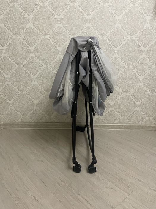 Продам манеж