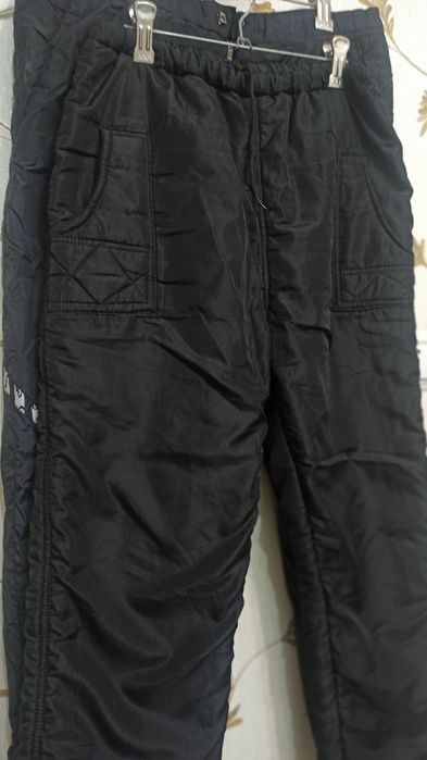 Продам женские куртки