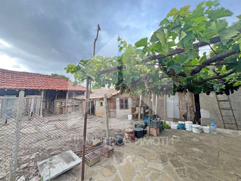 Продава се Къща в с. Мировци, Област Шумен - 88 кв.м за 546 €/кв.м - Снимка #19