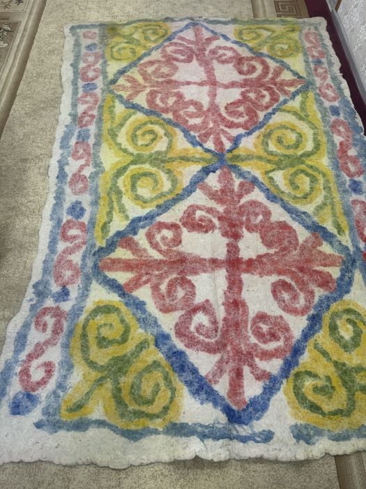 Коверы войлочный  Кигіздер