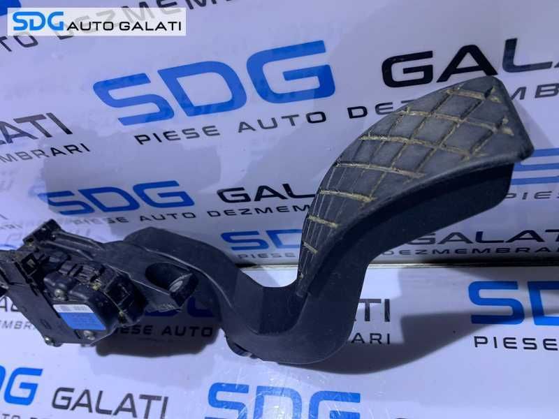Pedala Acceleratie Audi A4 B5 1997 - 2001 Cod 8D1723523F
