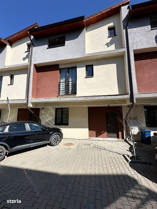 Ansamblu Privat/Casa mobilata P+1+M/Toate Utilitatile id nr 41