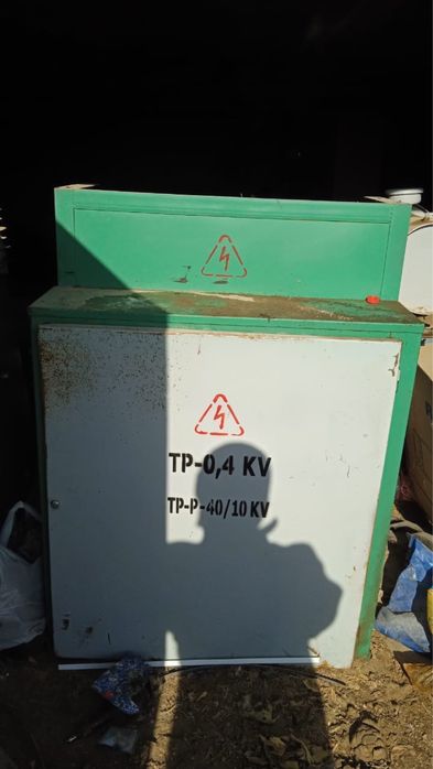 Продаётся трансформатор TP-P-40/10 kV (0,4 kV), мощность 40 кВА.