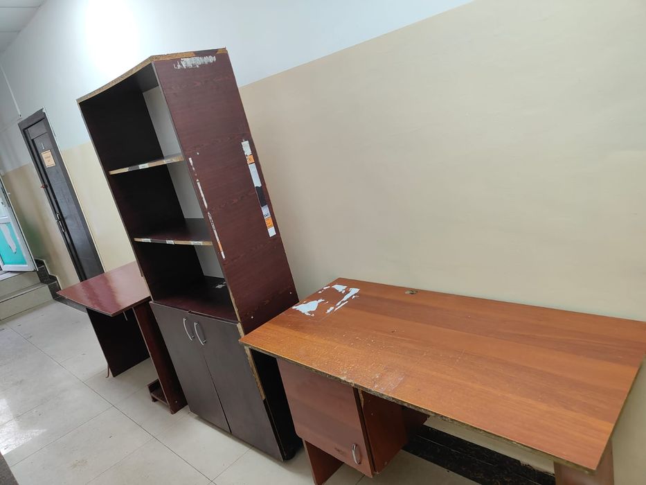 Офисная мебель продам