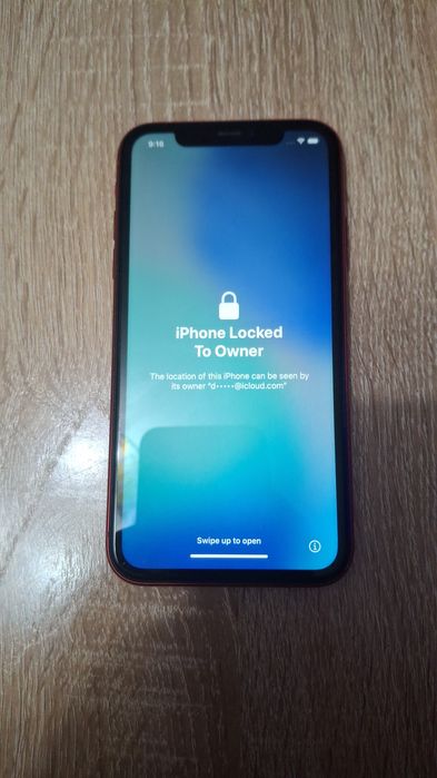 продам айфон 11.