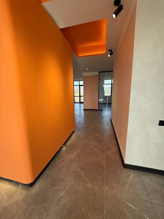 Primeum klassdagi ofislar ijaraga beriladi.dizaynesrkiy evroremont .