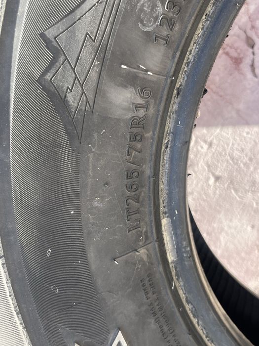 Продам резину на 16