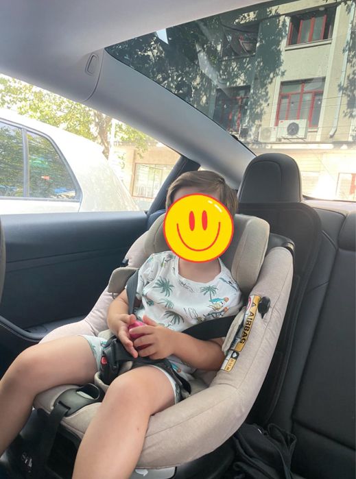 Scaun auto MAXI COSI I-Size AXISSFIX pozitie somn61-105 cm insert bebe