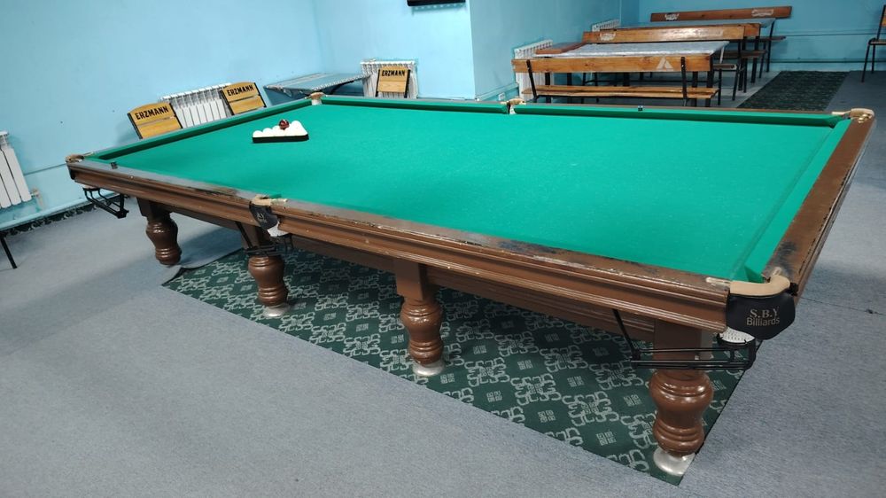 Стол бильярдный 2 шт